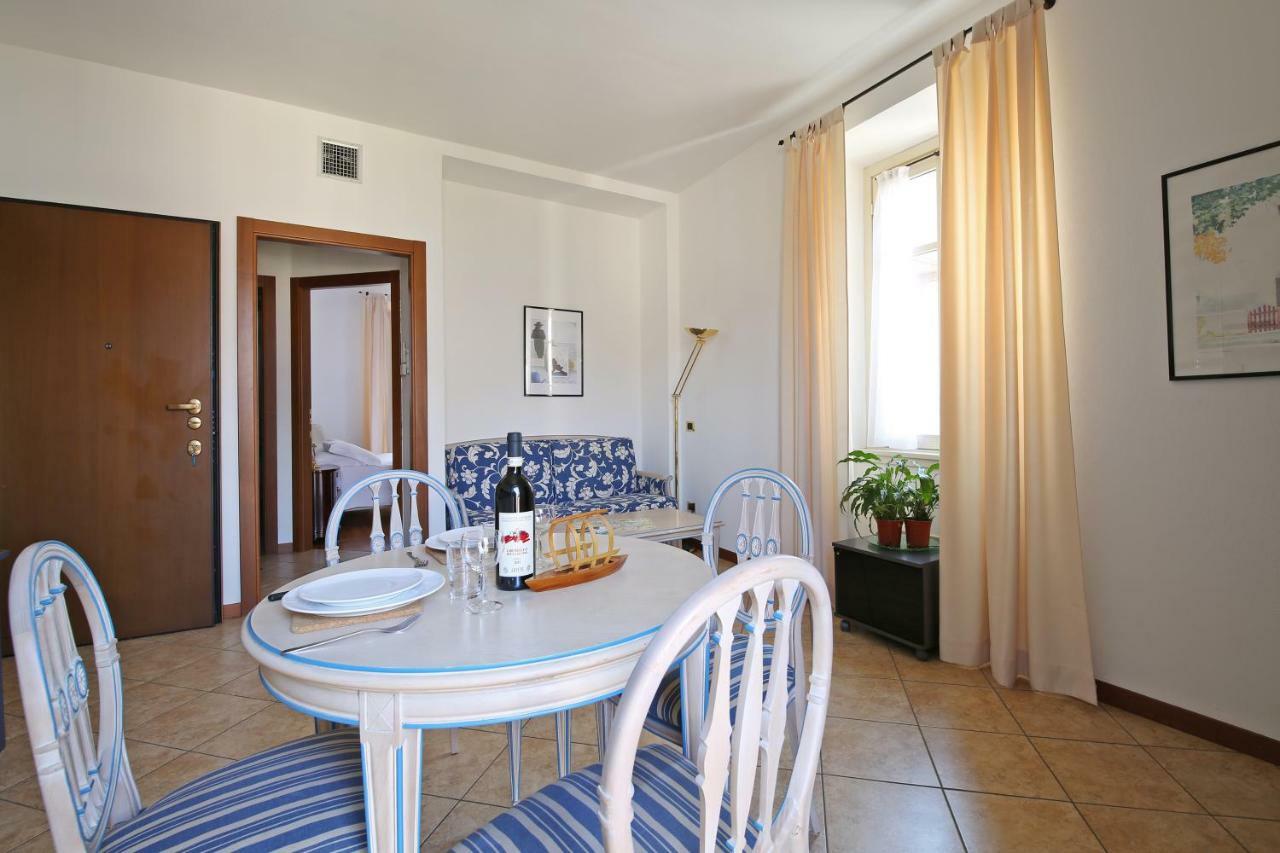 Nicolin Apartment Беладжо Екстериор снимка